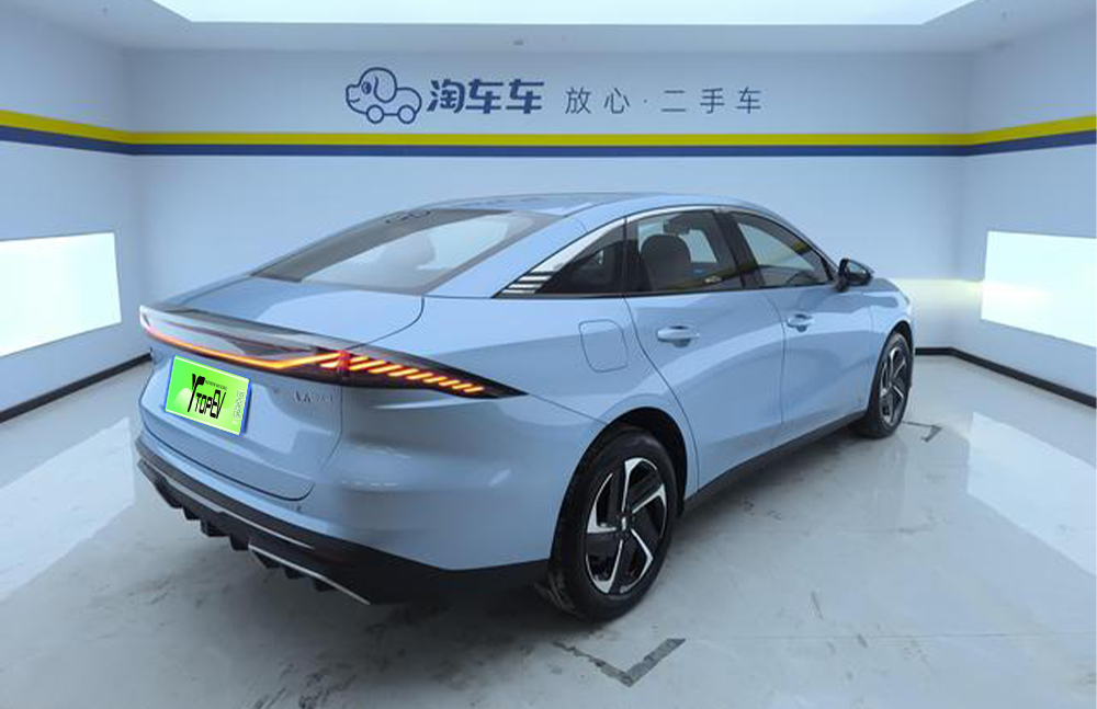 Used Geely Galaxy L6